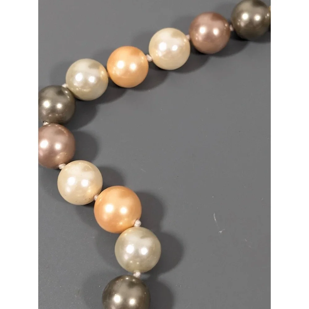 Elegant Champagne Beige Glass Faux Pearl Necklace‎ Classic 19 inch